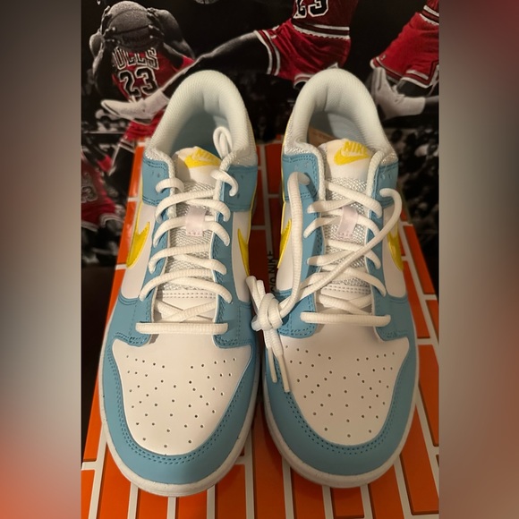 Nike Dunk Low “Homer Simpson” GS 7Y  DX3382-400 - Picture 5 of 9